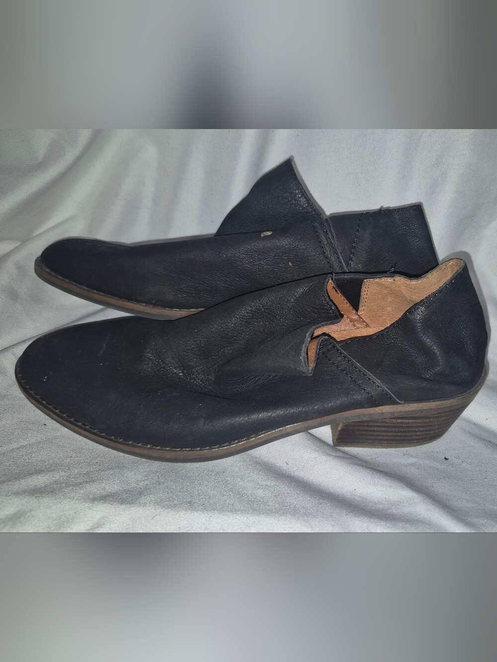Womens Size 9.5 Black Shoes